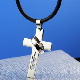 Chłopięcy Naszyjnik Z Krzyżem Z Tytanu I Płomieniem