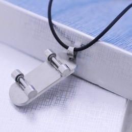 Modny Prezent Snowboard Bible Titanium Naszyjnik Wisiorek